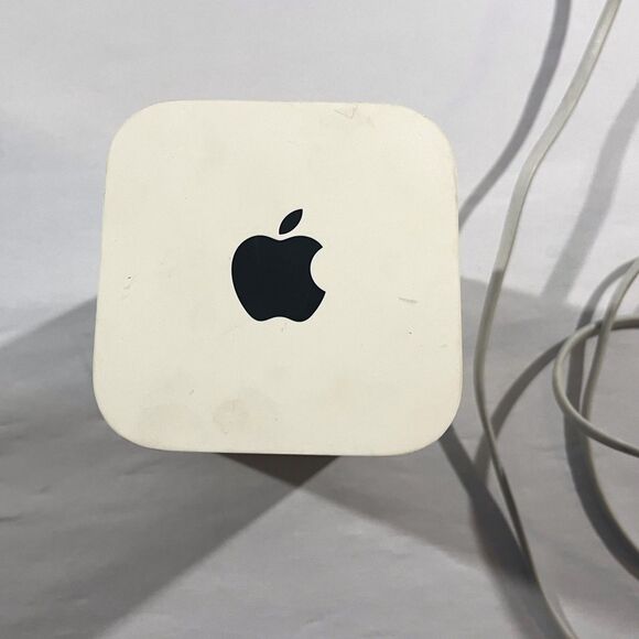 Apple Airport Extreme Model A1521 Base Station Only Wireless Router 6th Gen - Picture 5 of 9